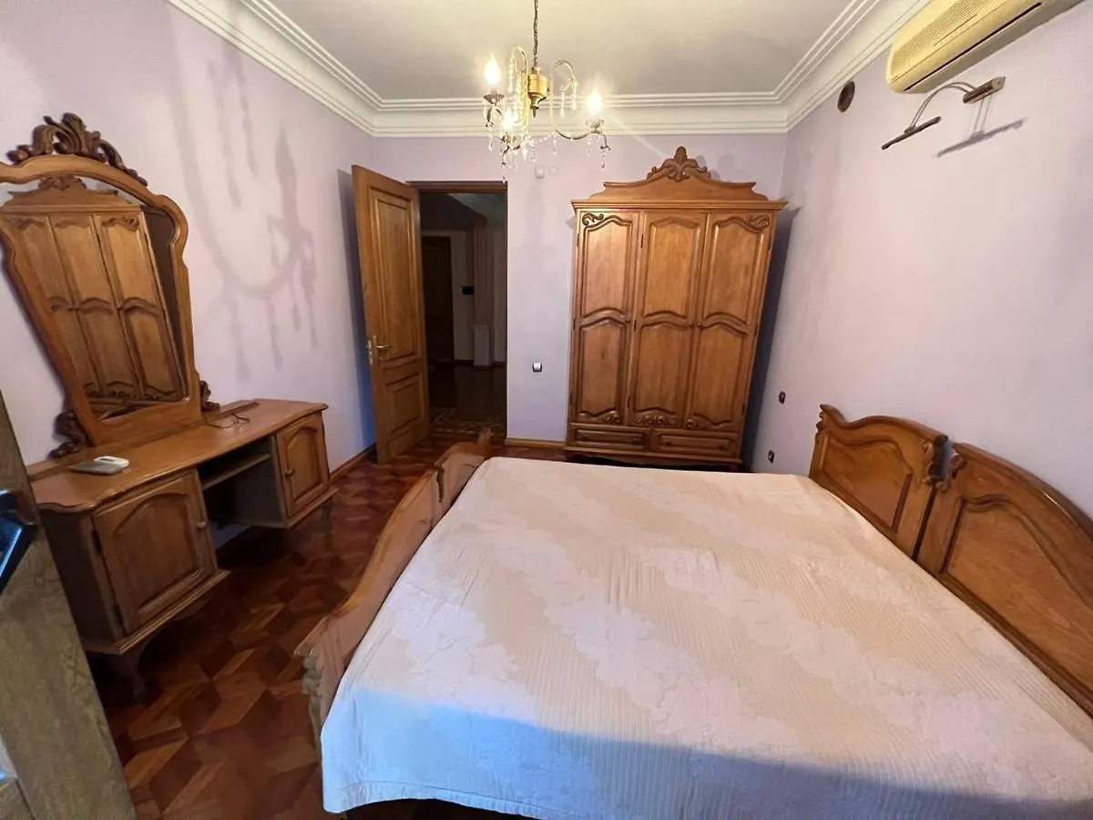 Guesthouse Parnavaz Mepe Batumi Casa de hóspedes