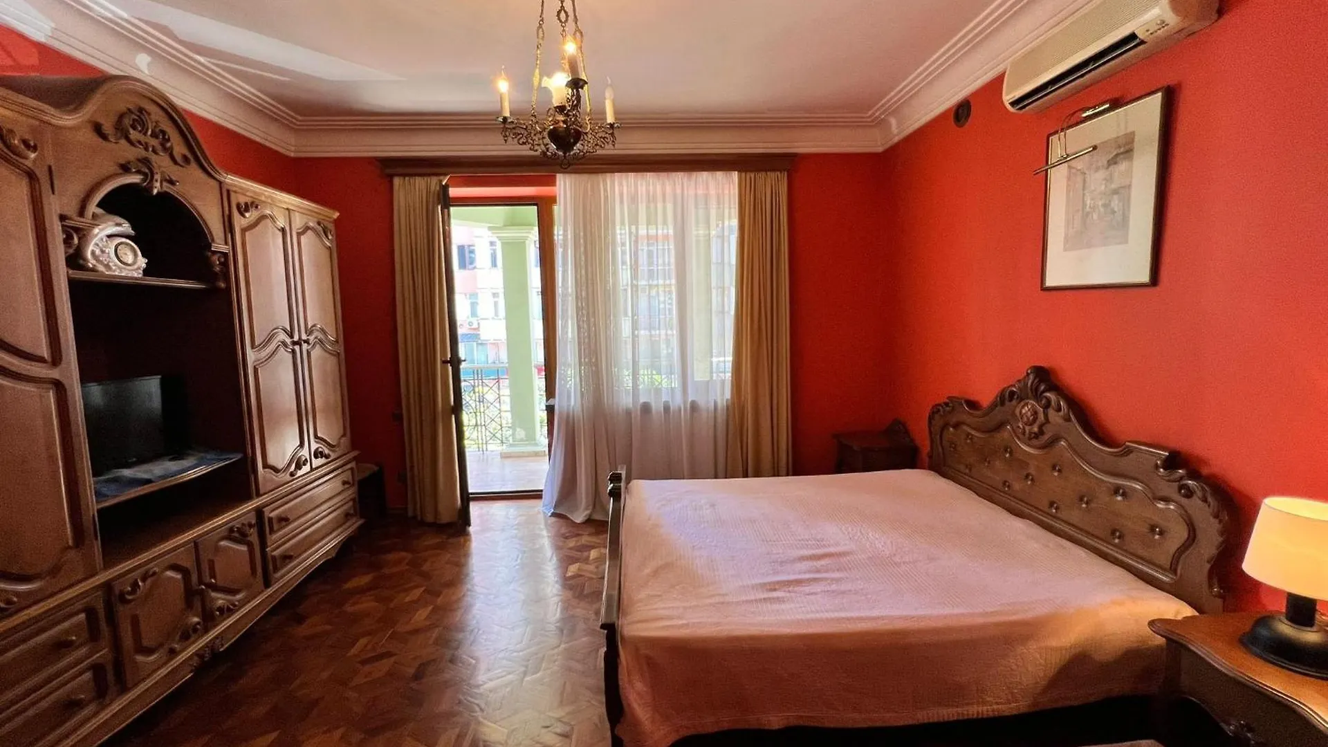Guesthouse Parnavaz Mepe Batumi 0*,  Geórgia